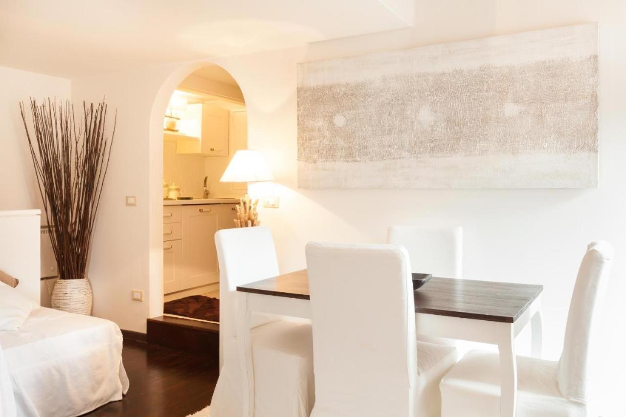 Navona Lovely Penthouse Rome Bagian luar foto